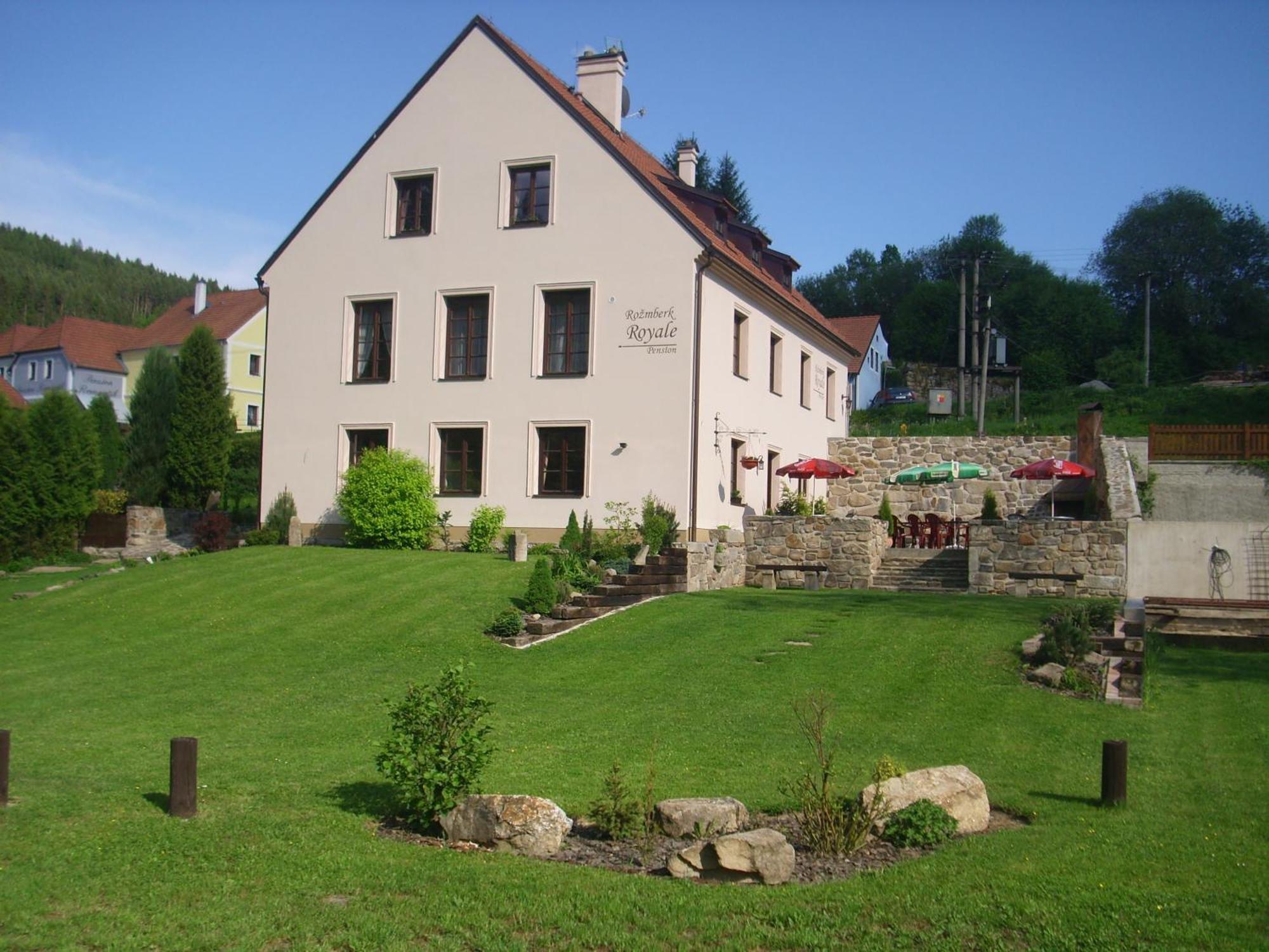 Rozmberk Royale Pension Rožmberk nad Vltavou Exterior photo